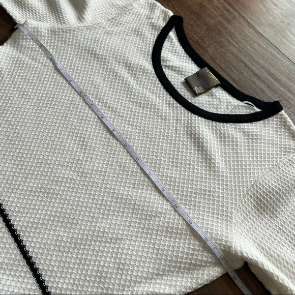 Just Taylor White Skater Dress NWOT - Picture 3 of 6